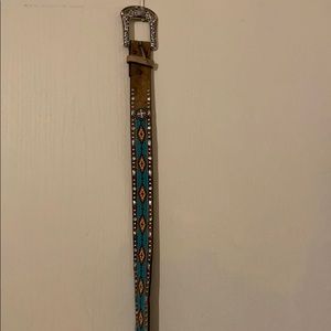 Ariat belt. Never used!